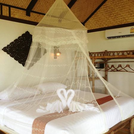 Nautilus Right On The Beach Resort Ko Lanta Zewnętrze zdjęcie